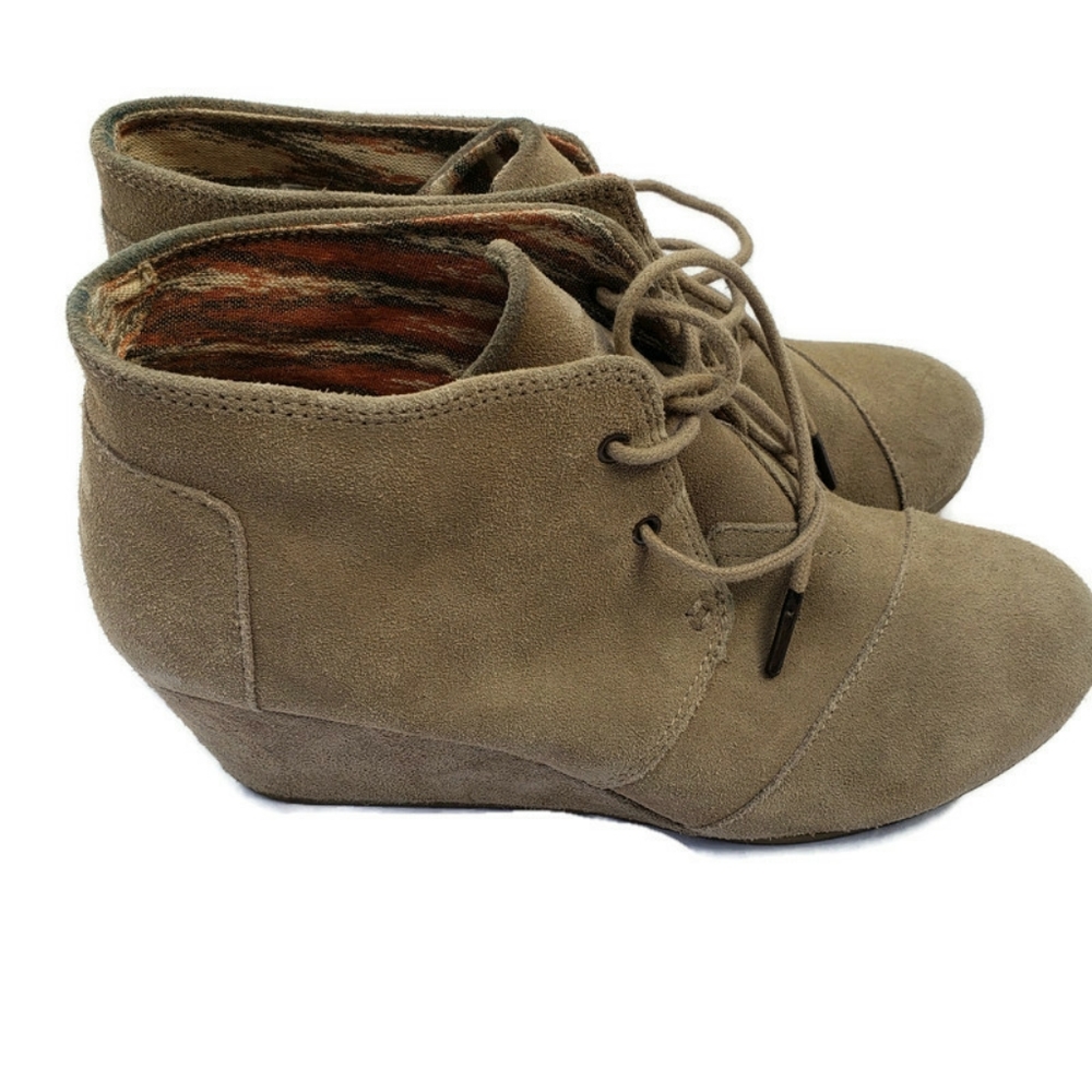 Toms Kala Desert Wedge Suede Booties Size 10